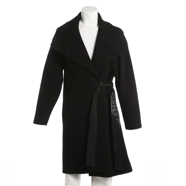 Mid-Season Coat, in Black, Wool, Closed