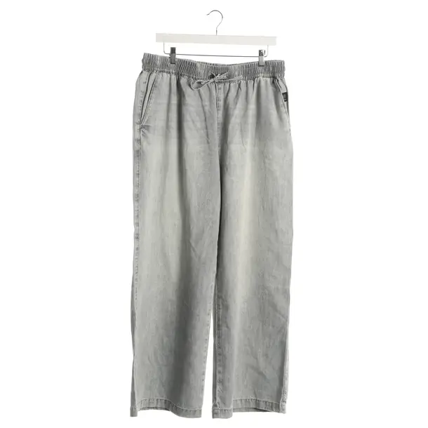 Hose, in Hellgrau, Baumwolle, Elias Rumelis