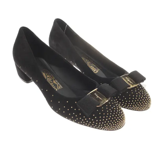 Pumps, in Black, Salvatore Ferragamo