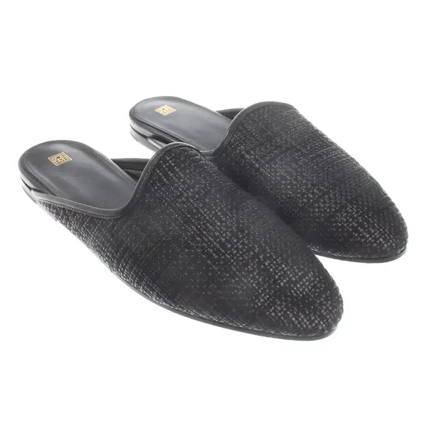 Mules, in Black, Totême