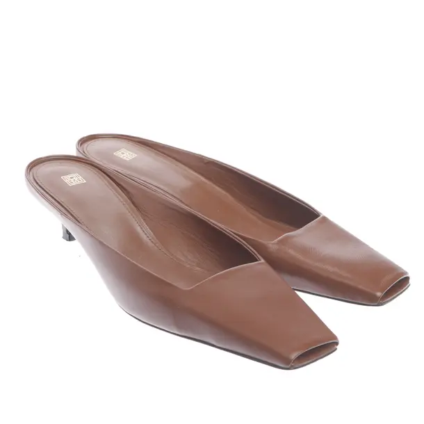 Heeled Sandals in Brown, , Totême