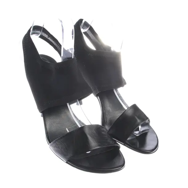Sandaletten in Schwarz, , Stuart Weitzman
