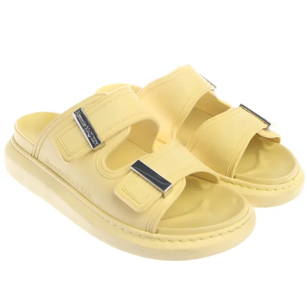 Sandalen in Gelb, , Alexander McQueen