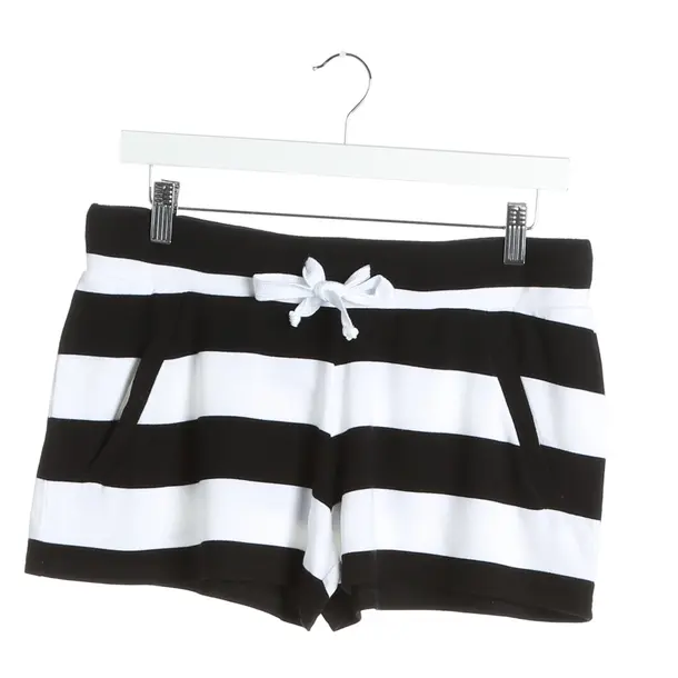 Shorts in Schwarz, Viskose, Juvia