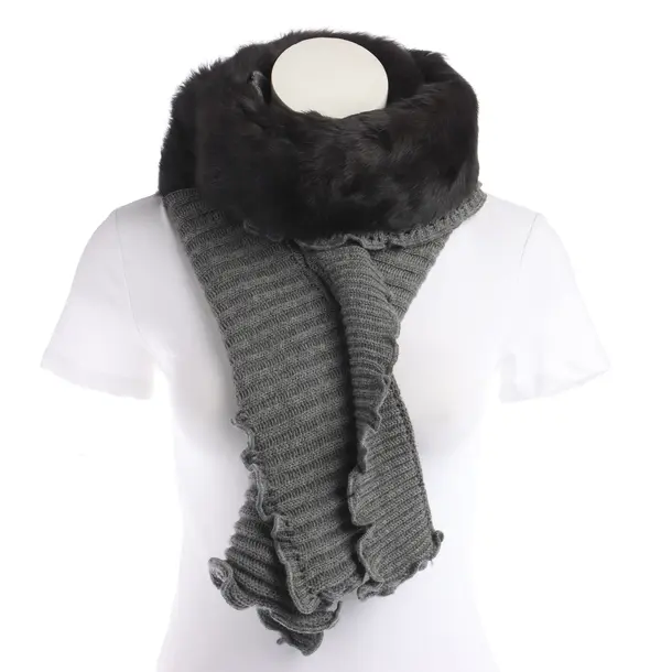Scarf in Gray, Wool, Steffen Schraut