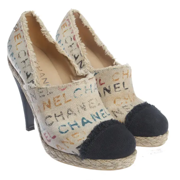 Pumps, in Multicolored, Chanel
