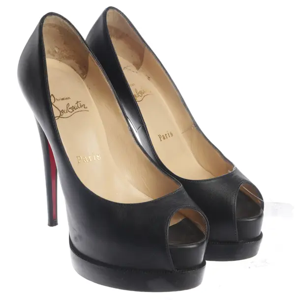 Peeptoes, in Nero, Christian Louboutin