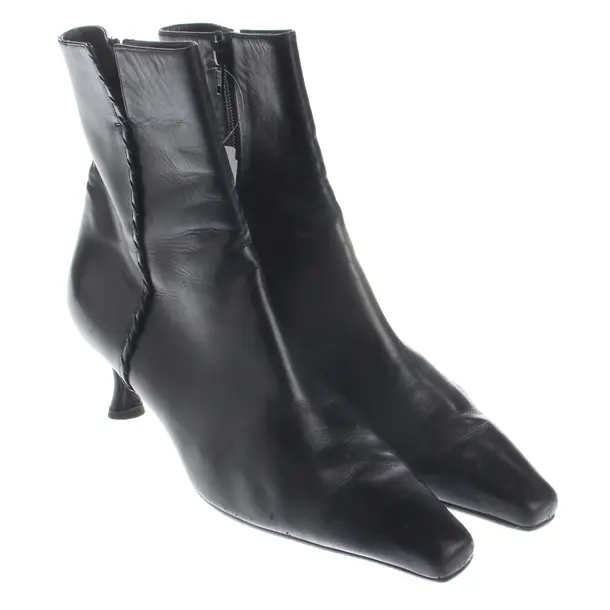 Ankle Boots, in Black, Stuart Weitzman