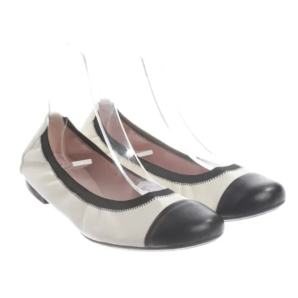 Ballet Flats, in Beige, Pretty Ballerinas