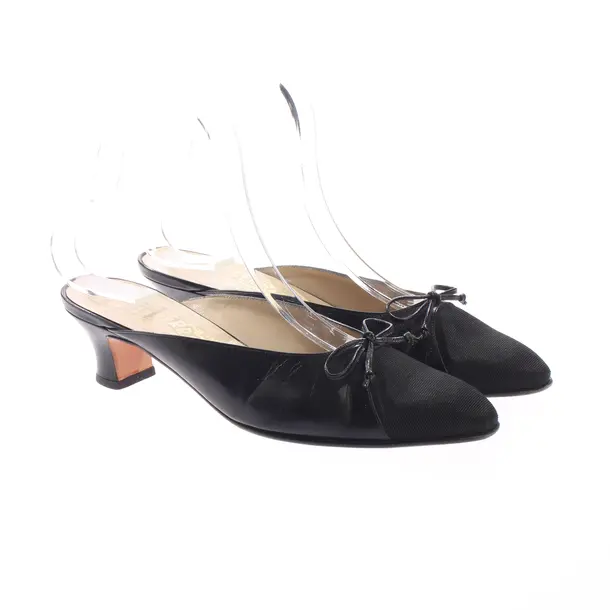 Muli alti, in Nero, Salvatore Ferragamo