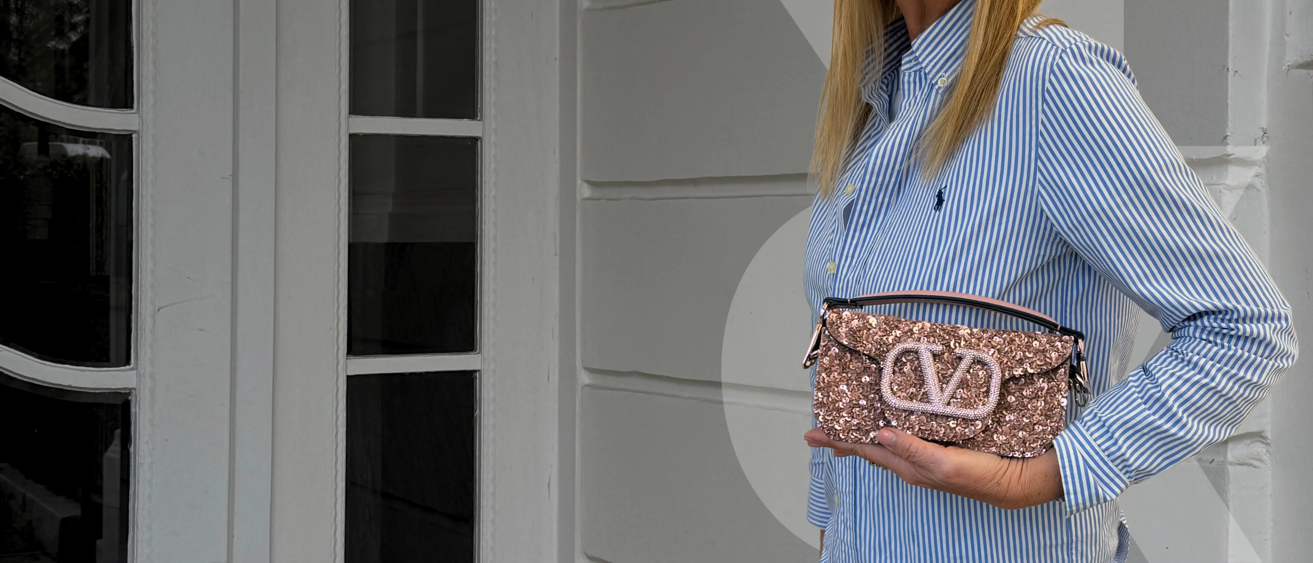 Gewinne eine Valentino Bag!